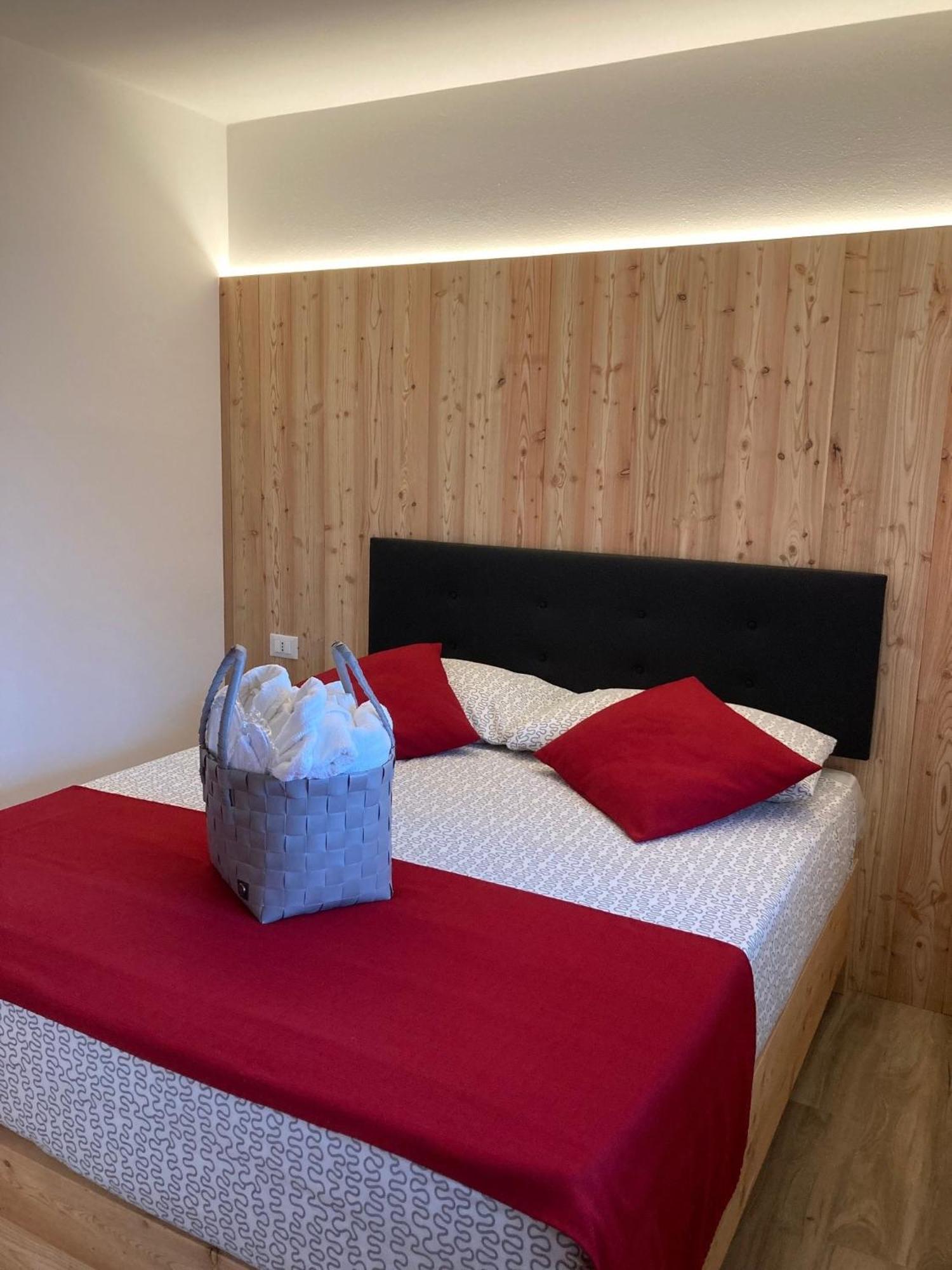 Seia Mountain Wellness Apartment เมซโซลาโก ภายนอก รูปภาพ